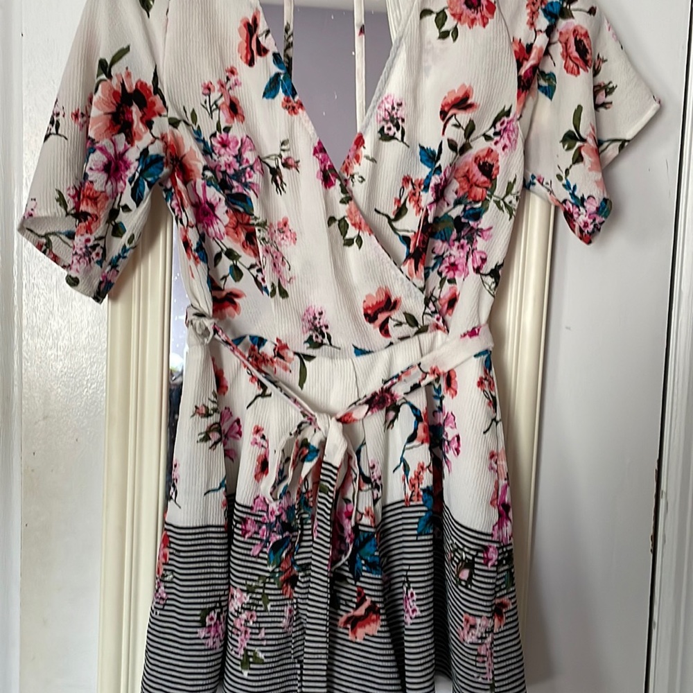 Three Pink Hearts Romper EUC